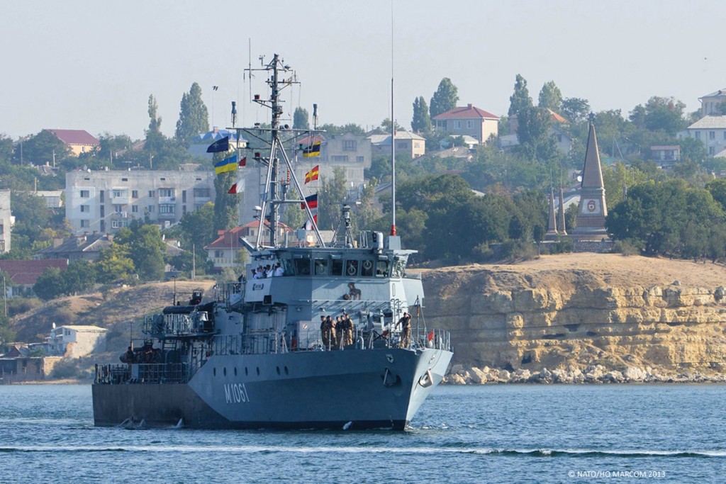 FGS ROTTWEIL pulling into Sevastopol
